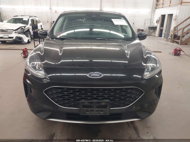 1FMCU9G67MUA74137 Ford ESCAPE SE