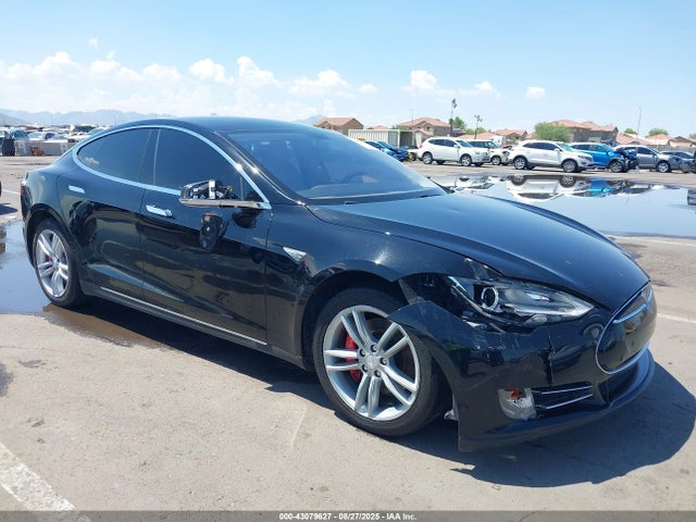 2014 TESLA MODEL S 5YJSA1H18EFP35200 Photo 0