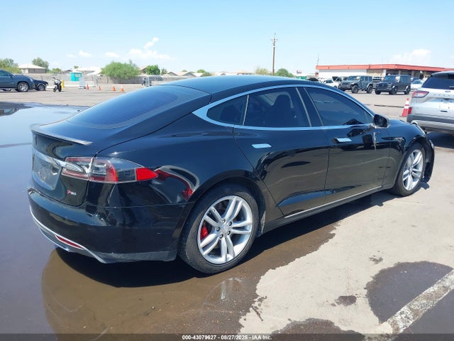 2014 TESLA MODEL S 5YJSA1H18EFP35200 Photo 3