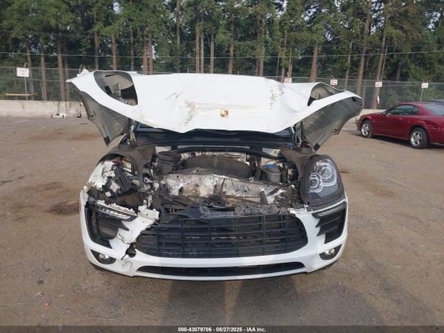 Porsche Macan 2017 WP1AA2A57HLB82618 Image 13