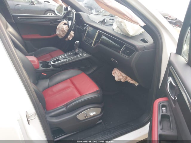 Porsche Macan 2017 WP1AA2A57HLB82618 Image 5