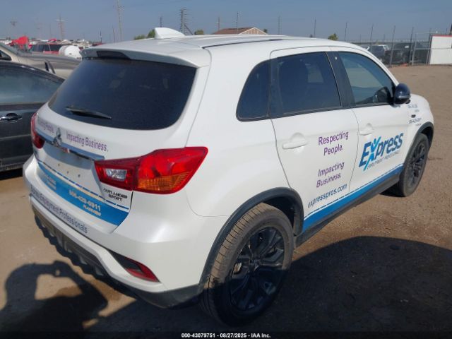 2018 MITSUBISHI OUTLANDER SPORT JA4AP3AU8JZ030566 Photo 3