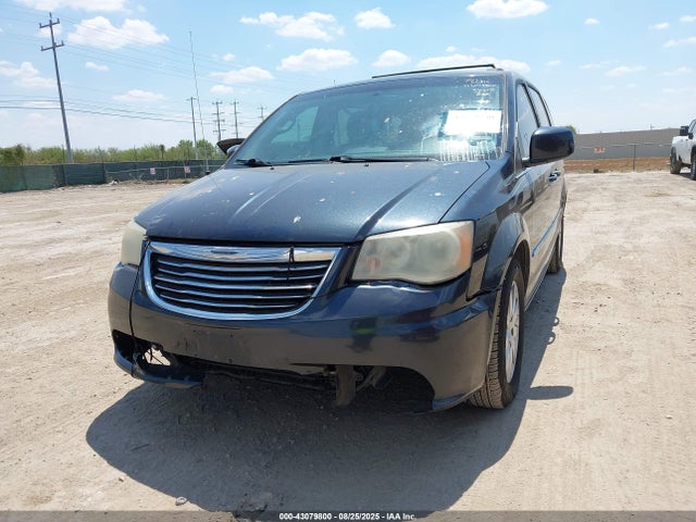 2C4RC1BGXER207412 Chrysler Town and Country