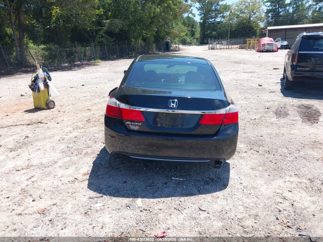 Honda k24w1 2014 1HGCR2F35EA237909 Image 17