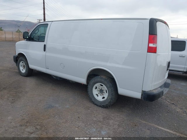 1GCWGAF1XH1320430 Chevrolet lwn - di: direct injection, xlde