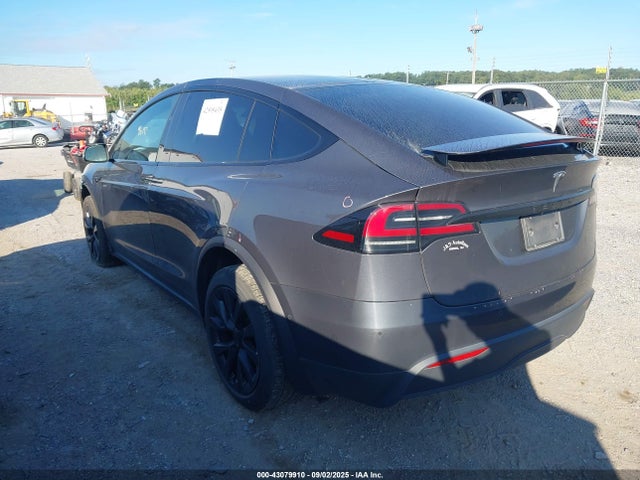 Tesla MODEL X 2022 7SAXCAE56NF359882 Image 3