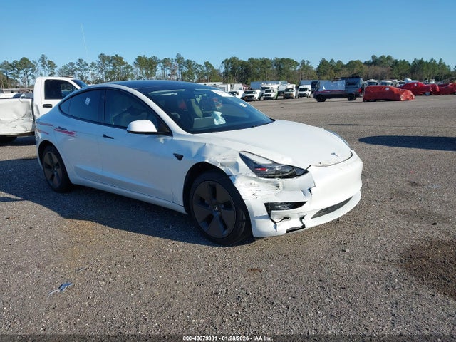2023 TESLA MODEL 3 5YJ3E1EA5PF586938 Photo 0