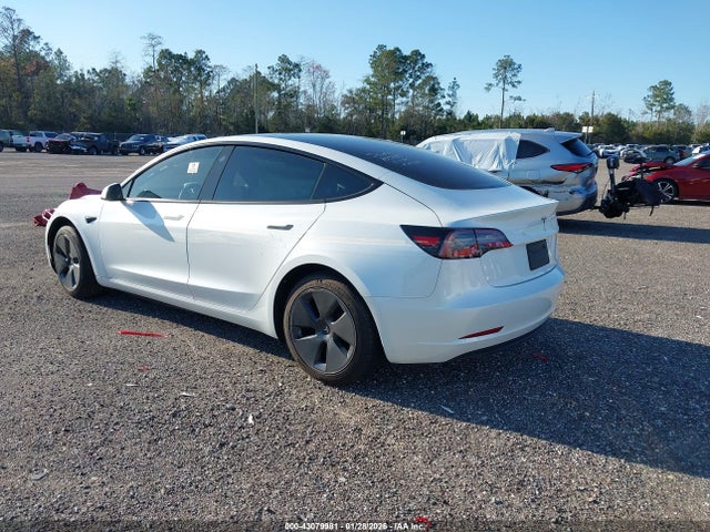 2023 TESLA MODEL 3 5YJ3E1EA5PF586938 Photo 2