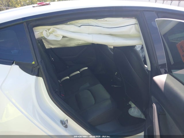2023 TESLA MODEL 3 5YJ3E1EA5PF586938 Photo 7