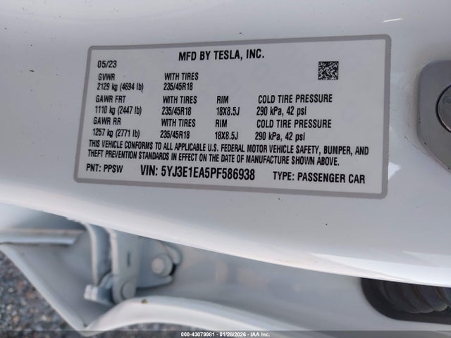 2023 TESLA MODEL 3 5YJ3E1EA5PF586938 Photo 8