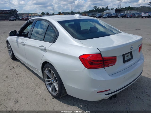 BMW 2016 2016 WBA8E9G57GNT84816 Image 3