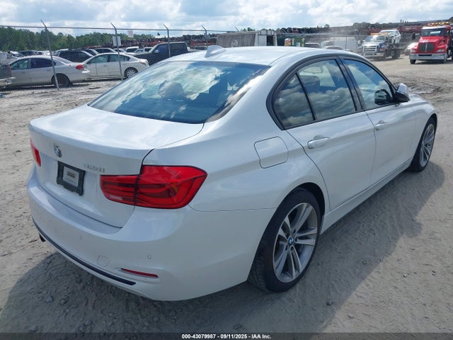 BMW 2016 2016 WBA8E9G57GNT84816 Image 4