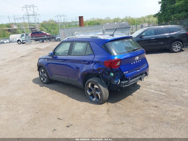 Hyundai Venue Limited 2023 KMHRC8A30PU265862 Image 3
