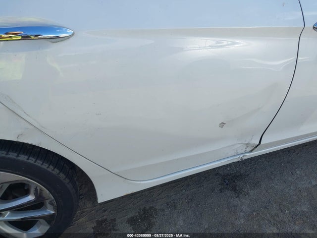 Honda k24w1 2014 1HGCR2F57EA263204 Image 17