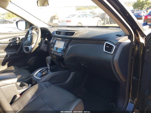 KNMAT2MV0GP676687 Nissan 2016