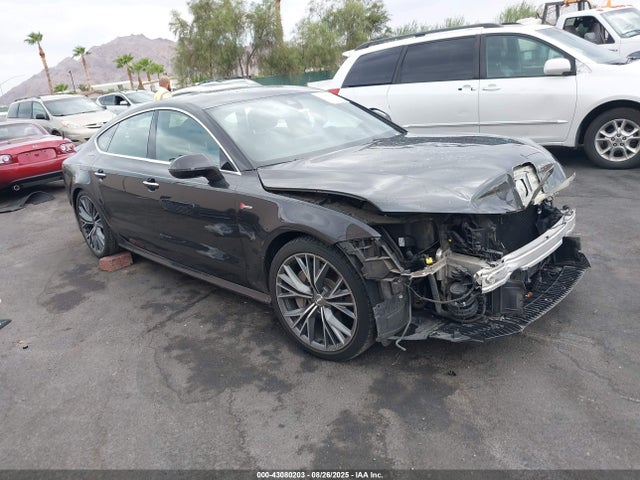 2016 AUDI A7 WAU2GAFC5GN009508 Photo 0