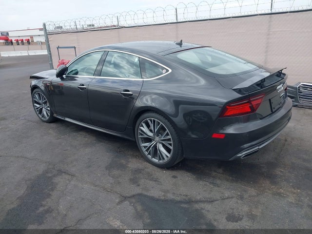 2016 AUDI A7 WAU2GAFC5GN009508 Photo 2
