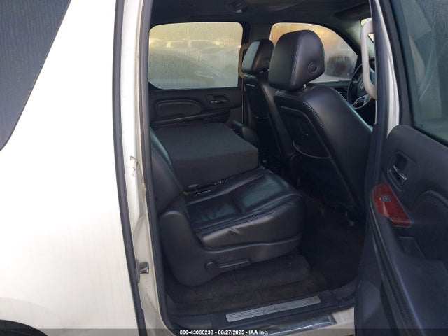 2007 CADILLAC ESCALADE ESV 1GYFK66827R254524 Photo 7