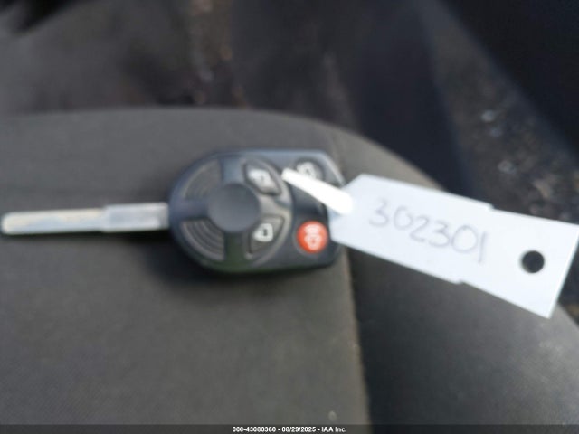 Ford 2015 2015 1FADP3E2XFL227122 Image 11