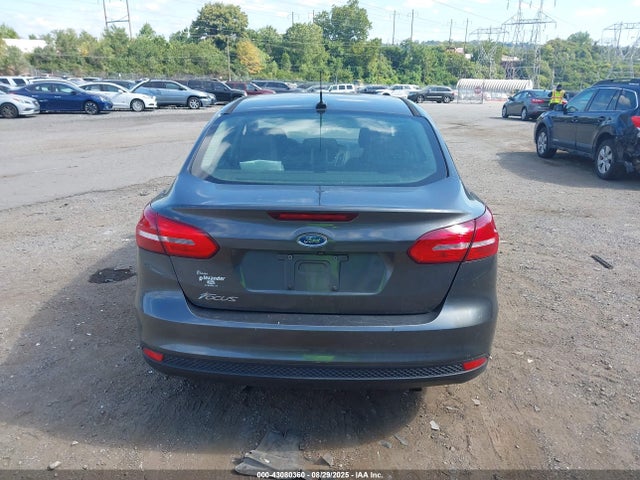 Ford 2015 2015 1FADP3E2XFL227122 Image 16