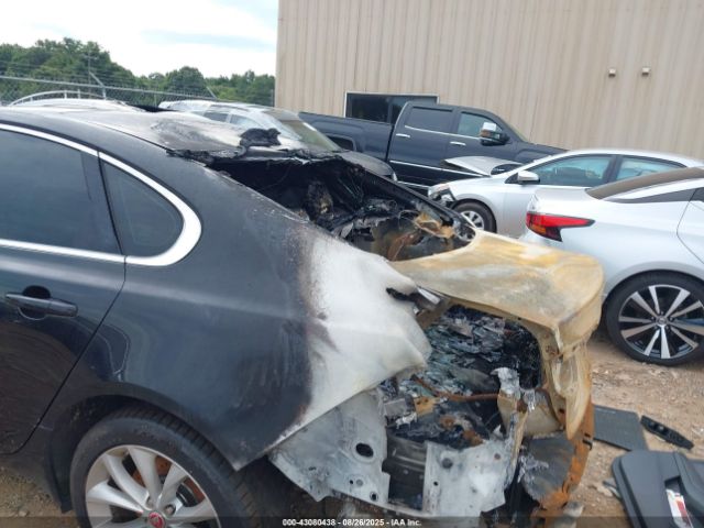 2017 JAGUAR XF SAJBJ4BN4HCY32202 Photo 5