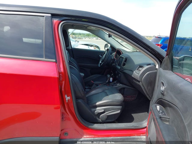Jeep 2018 2018 3C4NJDDB3JT499791 Image 5