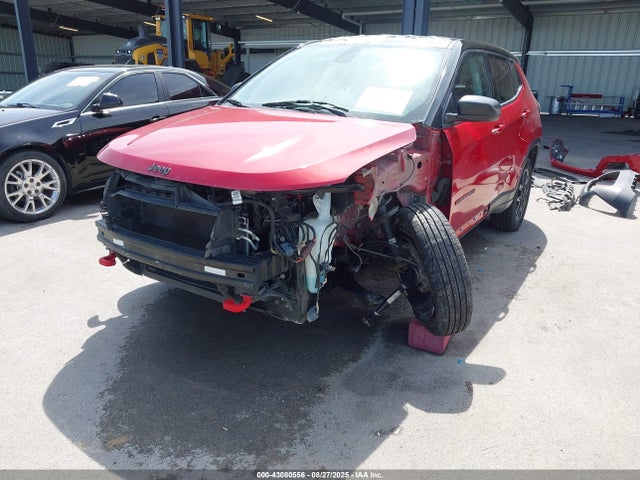 Jeep 2018 2018 3C4NJDDB3JT499791 Image 6