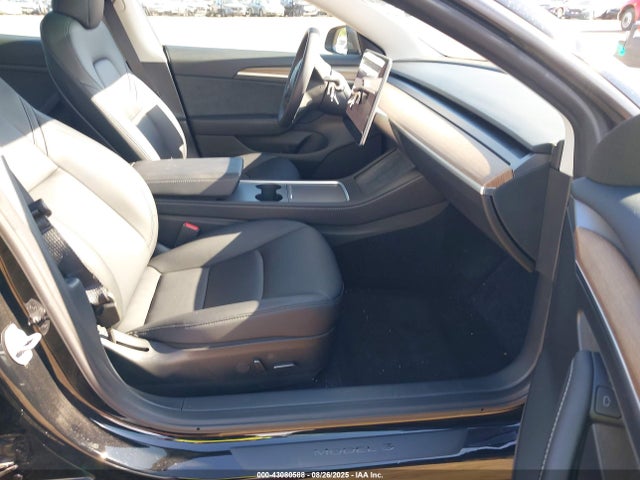 2023 TESLA MODEL 3 5YJ3E1EA1PF638694 Photo 4