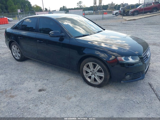 2011 AUDI A4 WAUAFAFL0BN013618 Photo 0