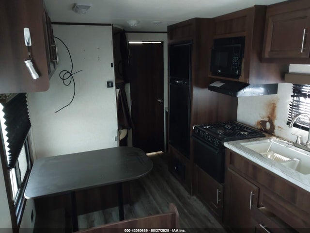 1UJBJ0BN7K17V1186 Jayco 2019