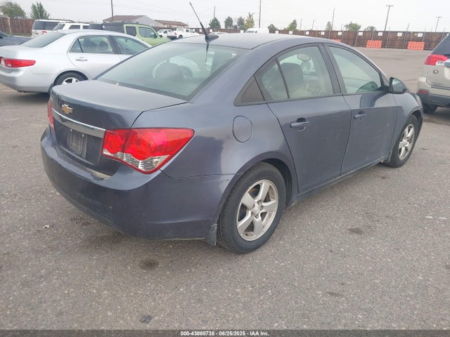 1G1PA5SG7E7239863 Chevrolet lwe