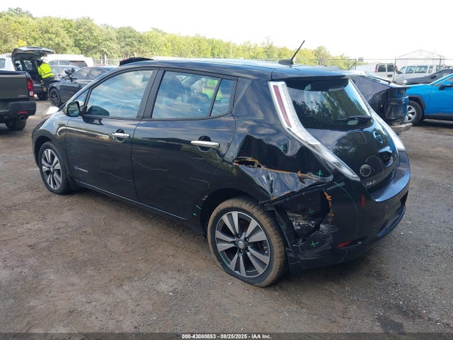 Nissan Leaf 2015 1N4AZ0CP1FC310335 Image 3