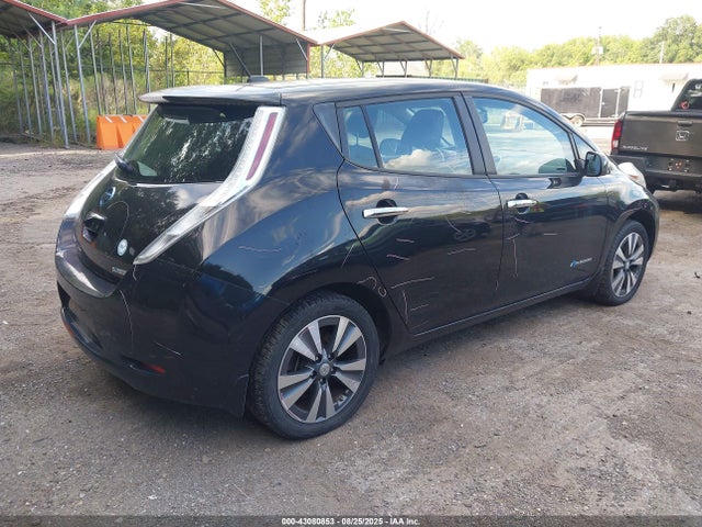 Nissan Leaf 2015 1N4AZ0CP1FC310335 Image 4