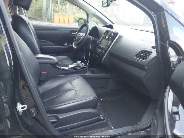 Nissan Leaf 2015 1N4AZ0CP1FC310335 Image 5