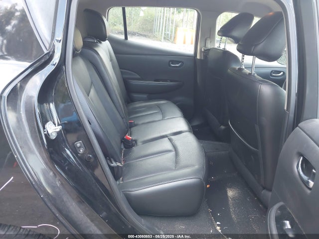 Nissan Leaf 2015 1N4AZ0CP1FC310335 Image 8