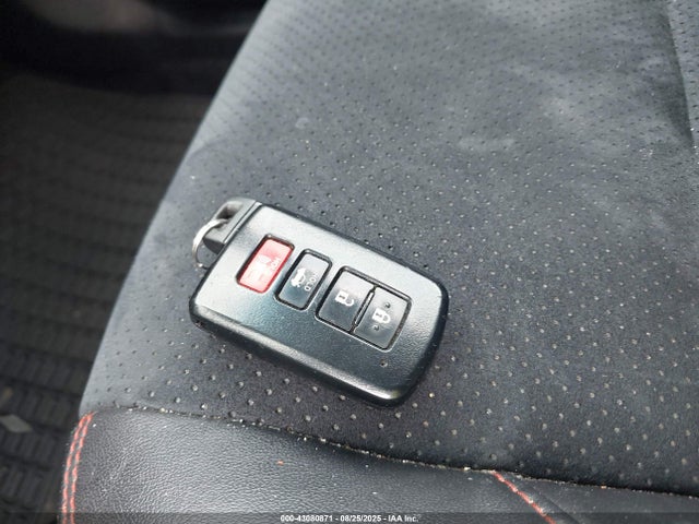 Toyota 2ar-fe 2017 4T1BF1FKXHU665378 Image 11