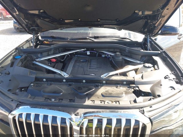 5UXCW2C04N9N07276 BMW X7