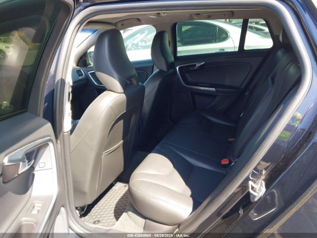 2017 VOLVO V60 YV140MEKXH1367247 Photo 7