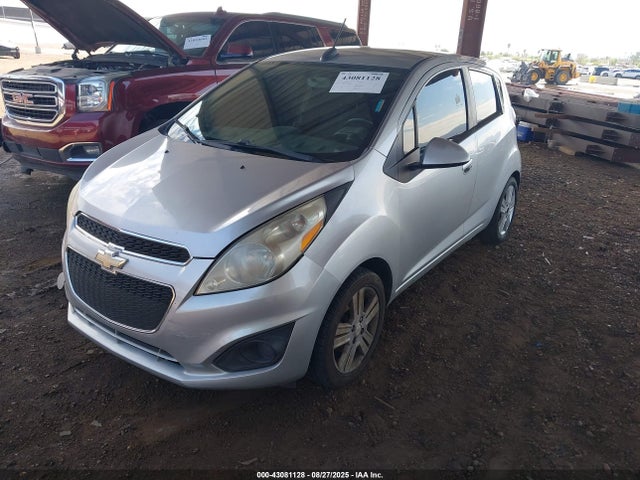 Chevrolet ll0 2015 KL8CD6S95FC720006 Image 2