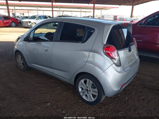 Chevrolet ll0 2015 KL8CD6S95FC720006 Image 3
