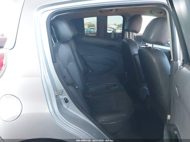 Chevrolet ll0 2015 KL8CD6S95FC720006 Image 8