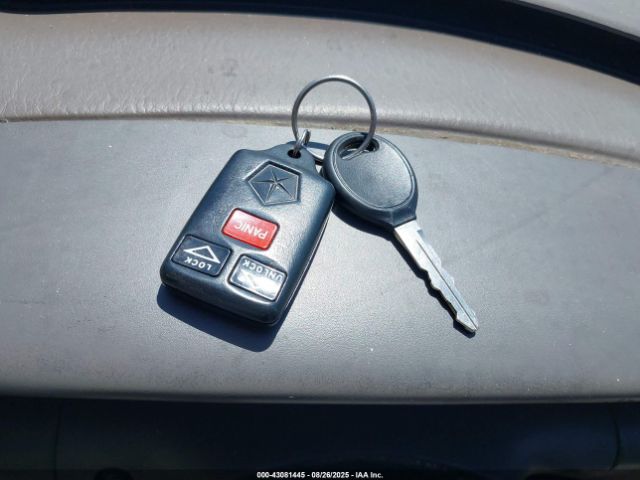 1999 CHRYSLER TOWN & COUNTRY 1C4GP64L5XB708292 Photo 10