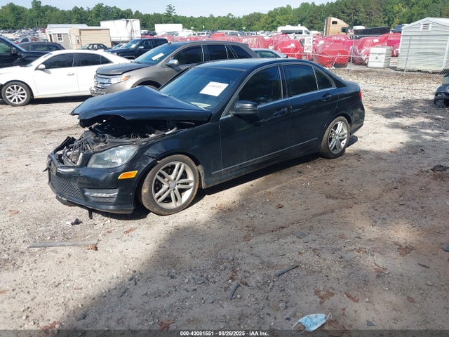 Продаж на аукціоні авто 2013 Mercedes-benz C 250 Sport, vin: WDDGF4HB9DR247177, номер лоту: 43081551