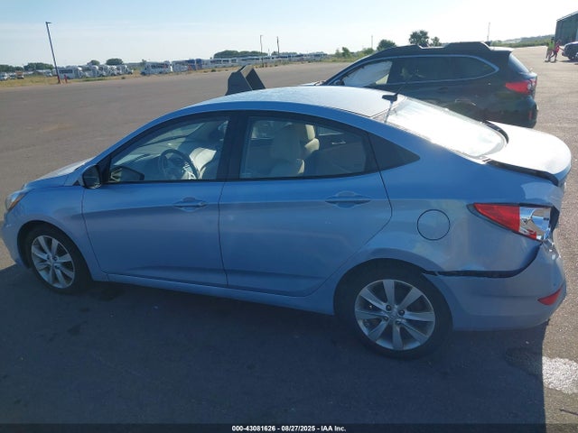 2013 Hyundai Accent Gls მანქანა იყიდება აუქციონზე, vin: KMHCU4AEXDU576787, აუქციონის ნომერი: 43081626