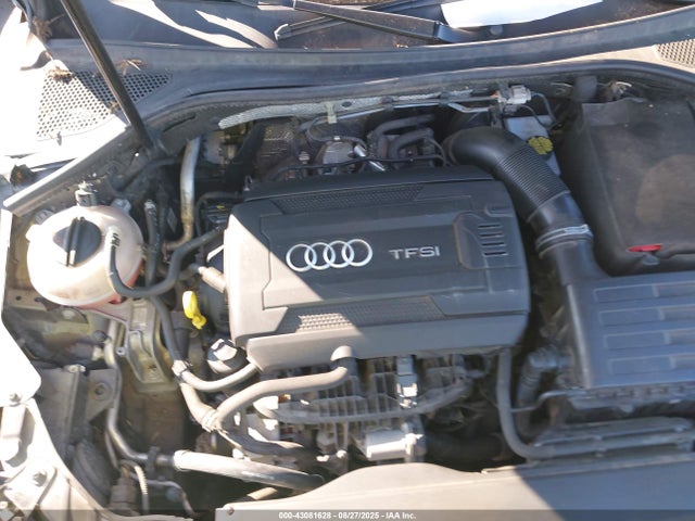 2015 AUDI A3 WAUBFGFF4F1113185 Photo 9