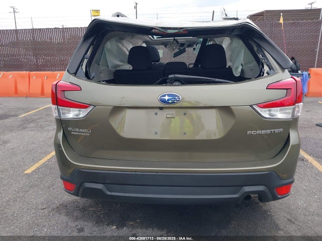 2023 Subaru Forester Premium მანქანა იყიდება აუქციონზე, vin: JF2SKAECXPH426321, აუქციონის ნომერი: 43081713