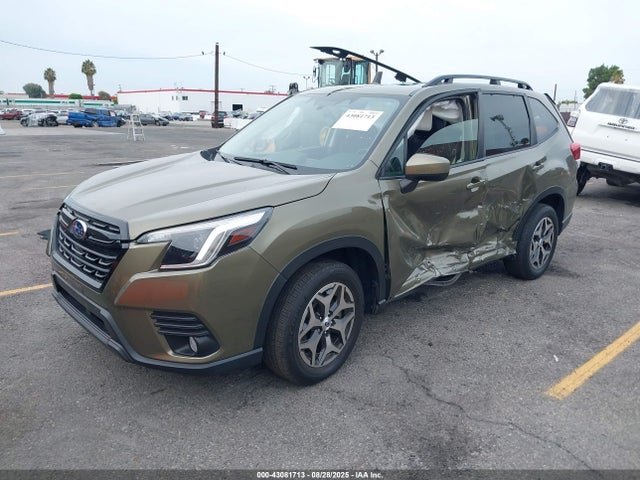2023 Subaru Forester Premium მანქანა იყიდება აუქციონზე, vin: JF2SKAECXPH426321, აუქციონის ნომერი: 43081713