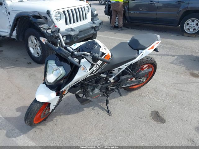2021 KTM 200 MD2JPC40XMC050883 Photo 1