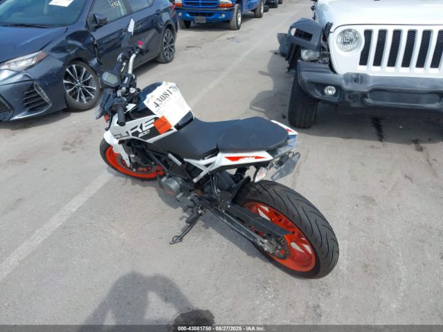 2021 KTM 200 MD2JPC40XMC050883 Photo 2