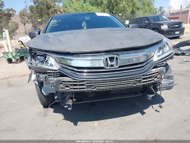 1HGCR2F88GA167918 Honda k24w1